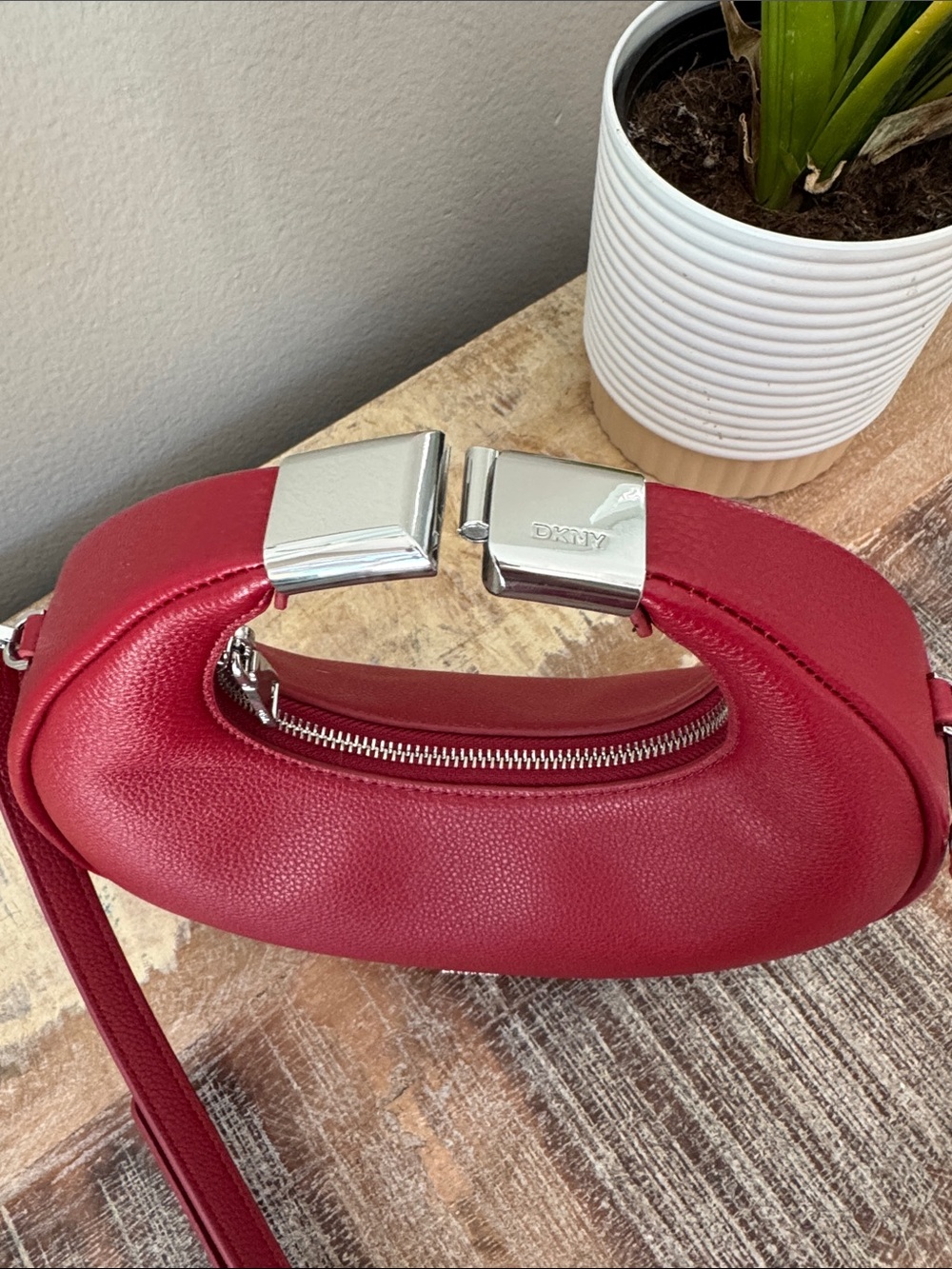 DKNY Red Crescent Crossbody Bag - NWOT - Picture 4 of 10
